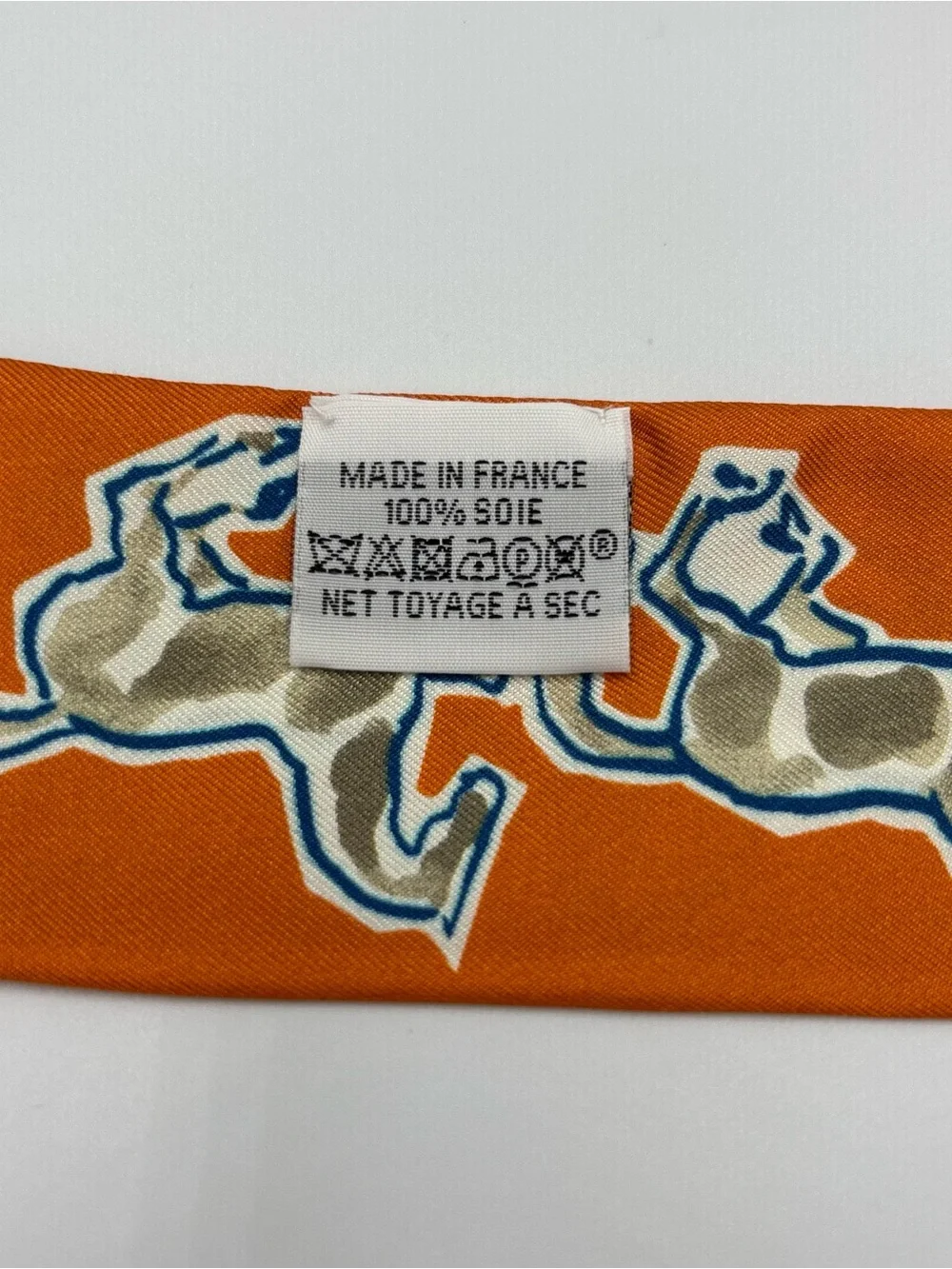 Hermès Twilly Chevaux en Liberté Silk Scarf Orange Taupe Horse Bag Scarf - Picture 5 of 6